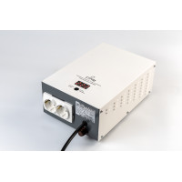 Стабилизатор напряжения однофазный Струм СтР-2500 (2.5 кВт)